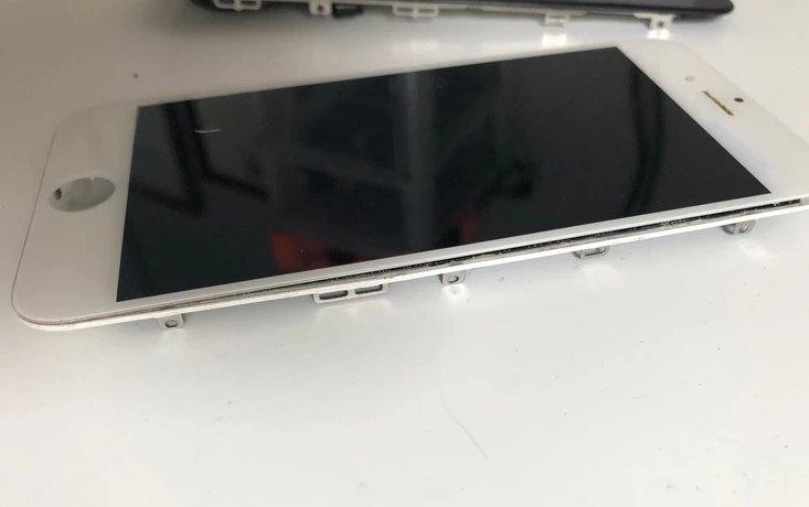 Screen Repairs Original Vs Copies - Tech Guys 360 Ltd